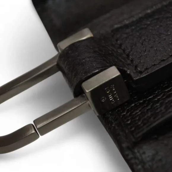 Gucci Outlet Key Case Key Holder 6-stacks Pigskin Sherry Line Black 033 - Picture 5 of 9